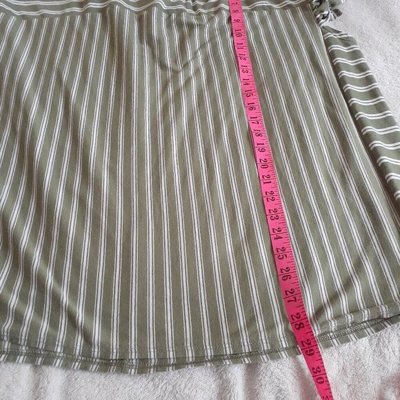 Terra & Sky Women's Size 2X (20W-22W) Green White Stripes Flutter Sleeve Shirt - Picture 10 of 10